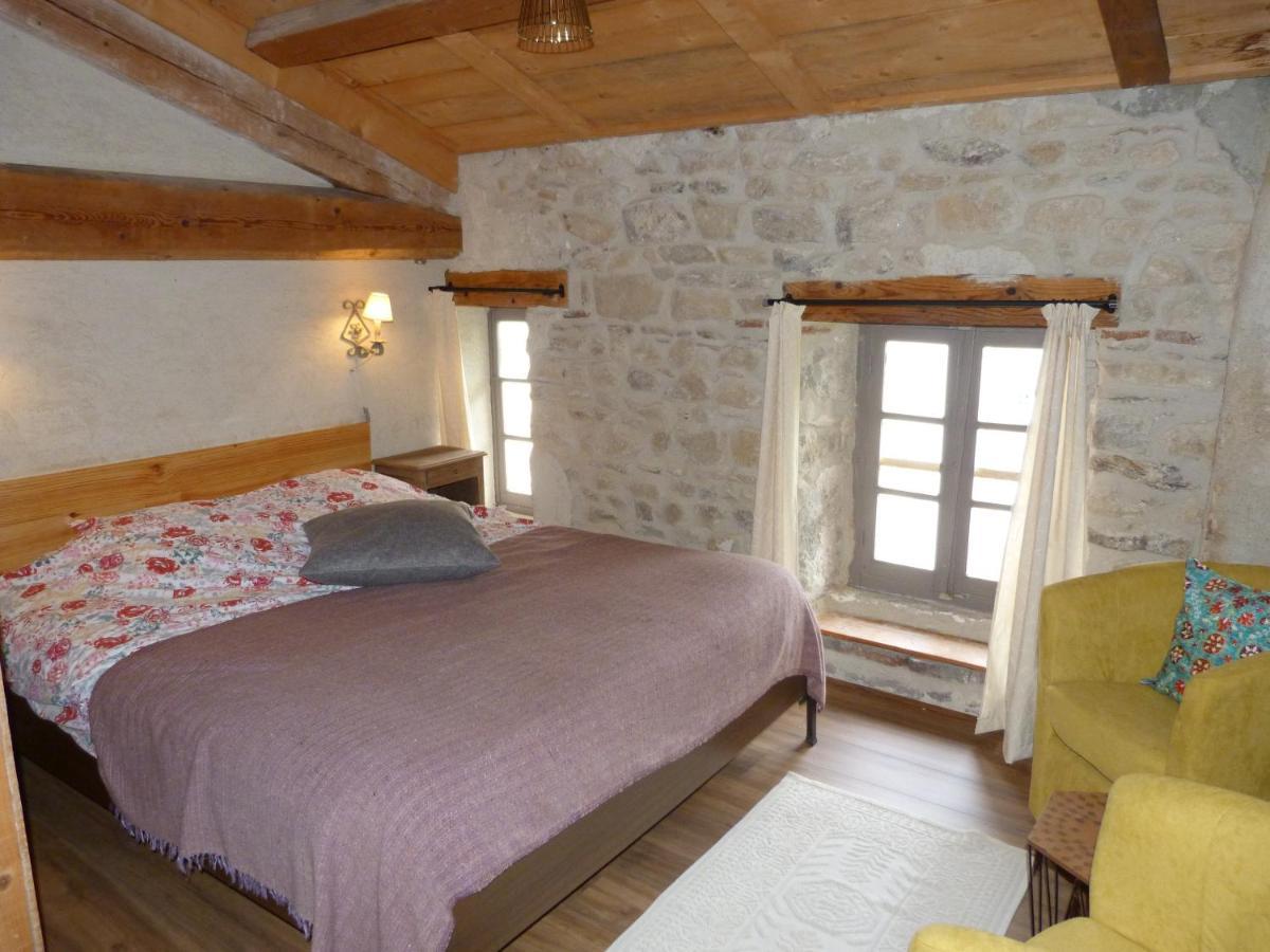 Malvières Chambres D'Hotes La Fougeraie מראה חיצוני תמונה